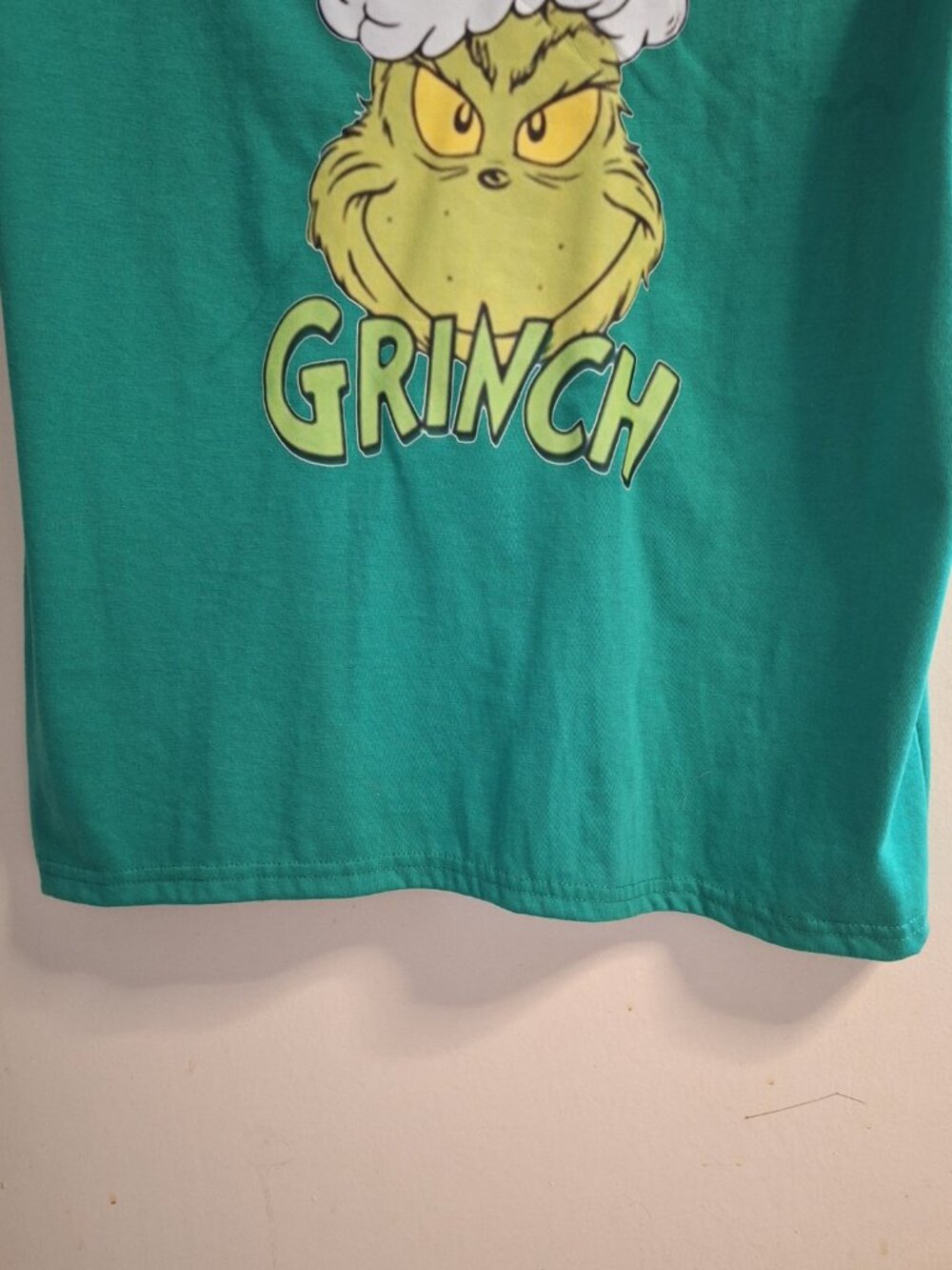 grinch tshirt medium - Picture 4 of 5